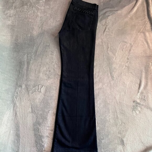 Classic Black Women's Jeans - Picture 10 of 11